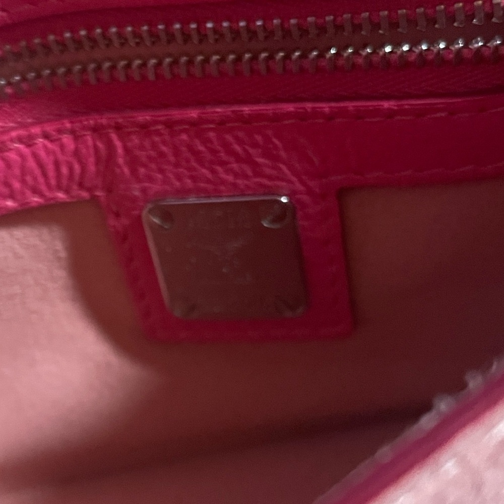 MCM Calfskin Patricia Crossbody Bag Silver Chain Sugar Pink! Limited Edition! - Picture 11 of 15